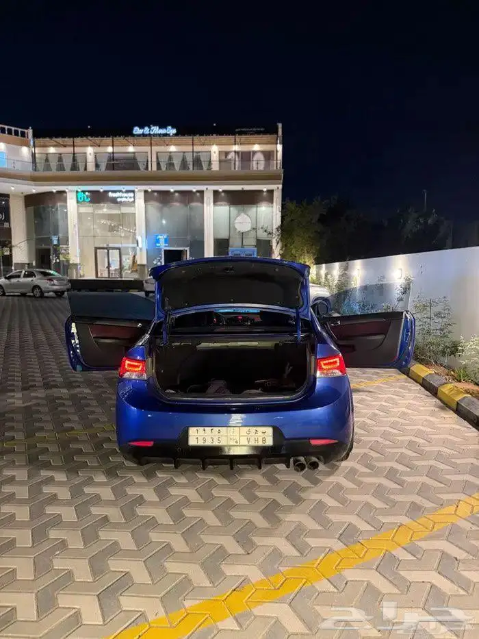 سيراتو كوبيه فل كامل مكينة كبيرة 2.0 6