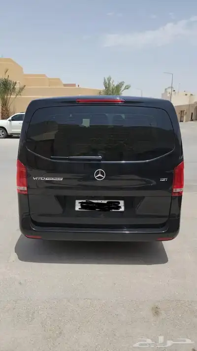 فان مرسيدس V280 2023 بحالة نظيفة index