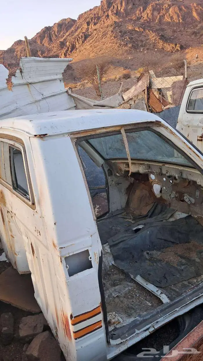 قطع هلكس قديمه تشليح من 83 وتحت 22