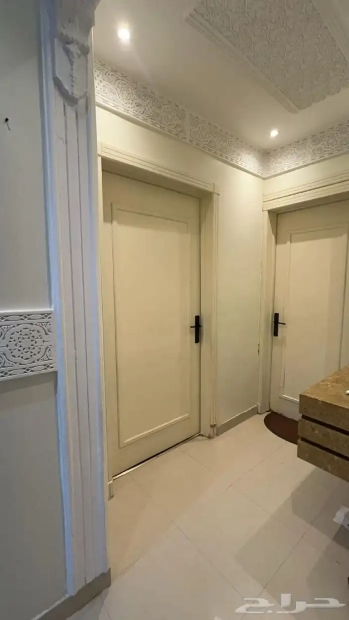 فلة للبيع حي اشبيلية 2