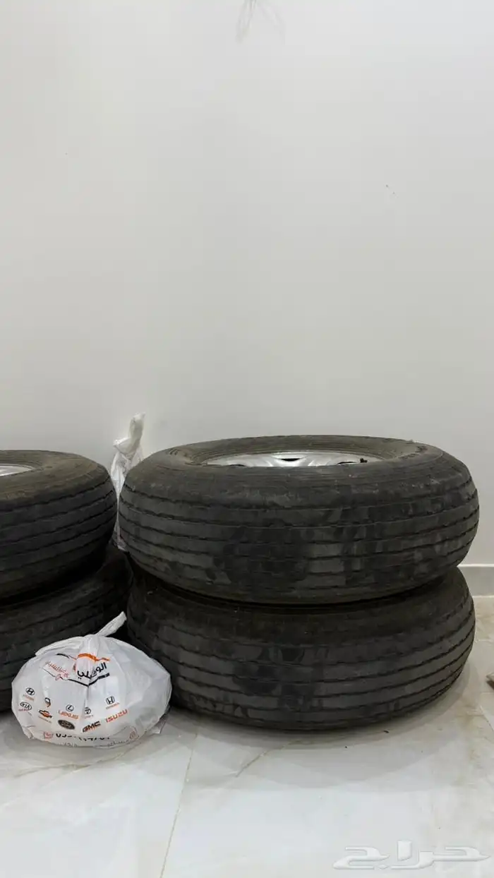 جنوط لاندكروزر اصلي وكاله مع اكواب وصواميل 0