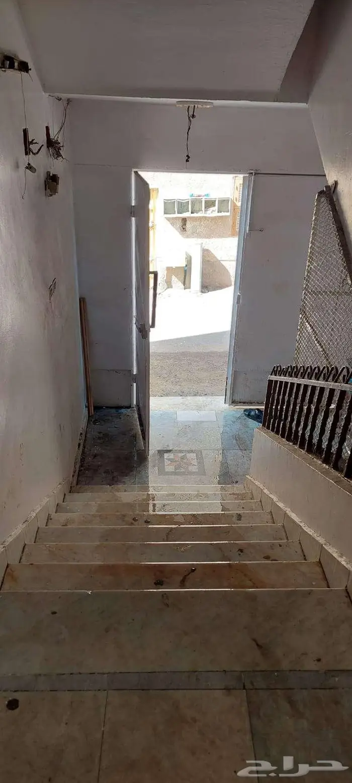 عمارة من 9 شقق للايجار بالكامل 12