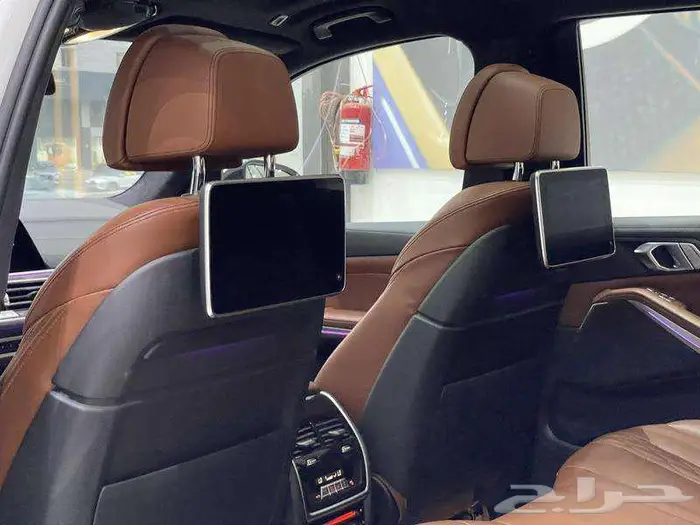 بي ام دبليو - اكس 7 - 2022 X7 40i 23
