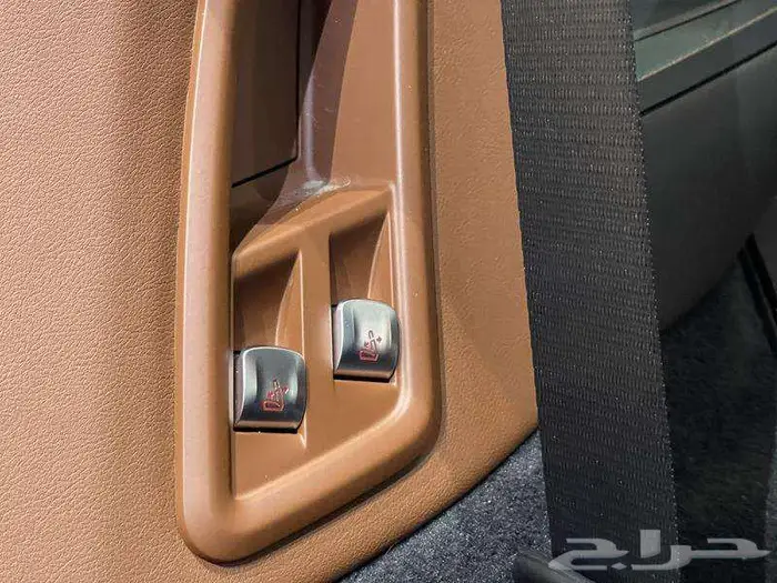 بي ام دبليو - اكس 7 - 2022 X7 40i 38