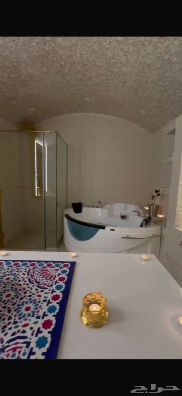 مشغل تزين نسائي وسبا للتقبيل في حي الحزم بالرياض 0