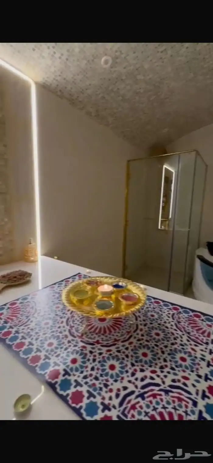 مشغل تزين نسائي وسبا للتقبيل في حي الحزم بالرياض 1