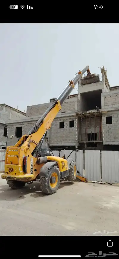 سلام عليكم احتاج رافعه جي سي بي للبيع 0