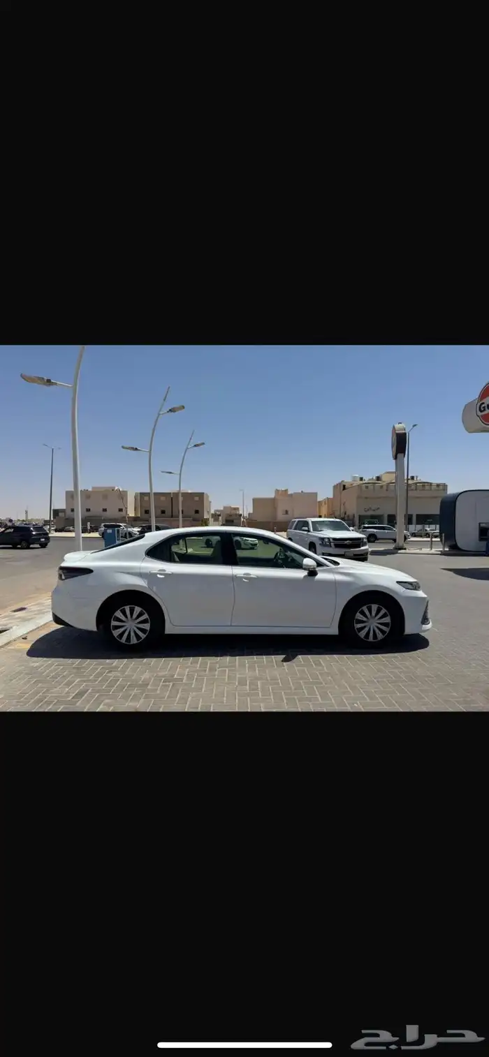 للبيع كامري مديل 2022 ستاندر 14