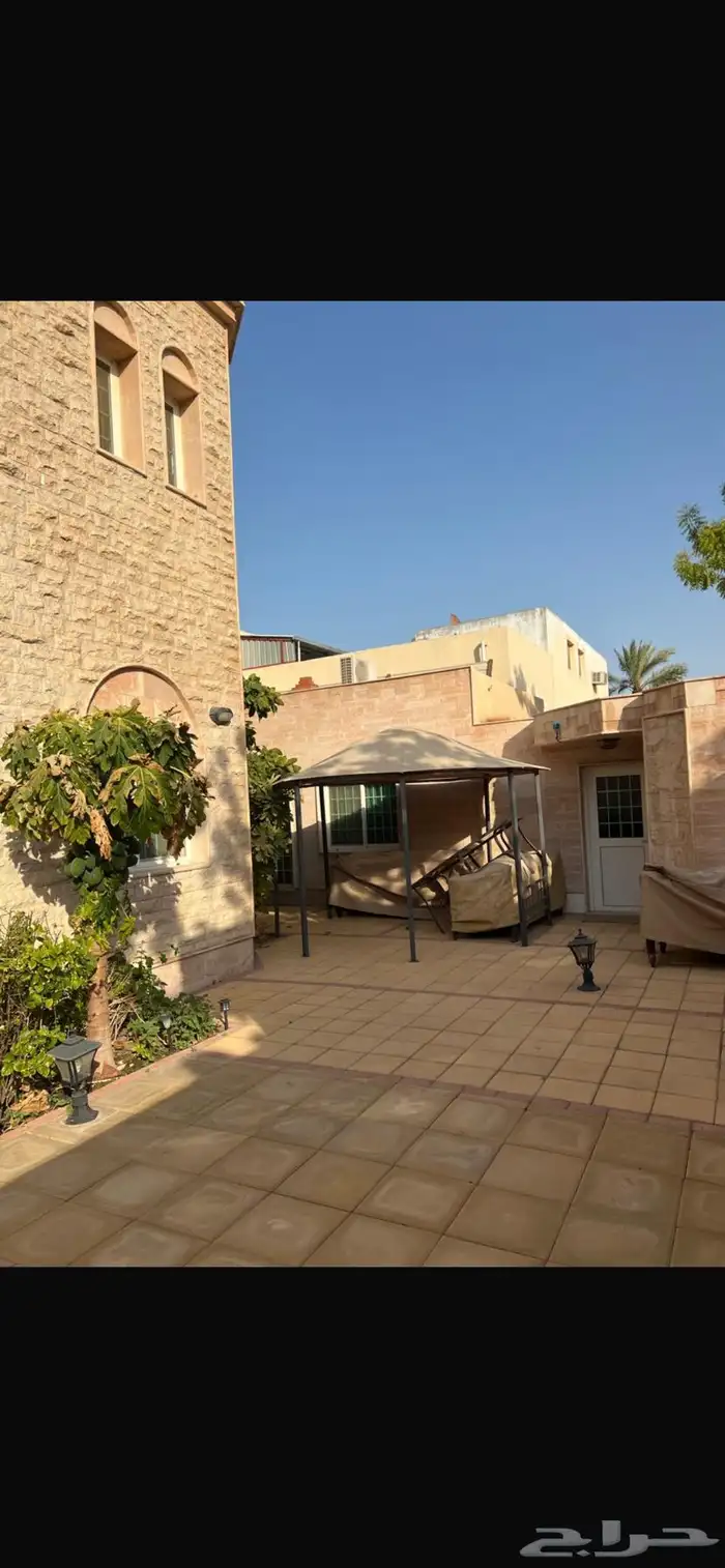 فيلا بمساحة 750للبيع في حي الاندلس 2