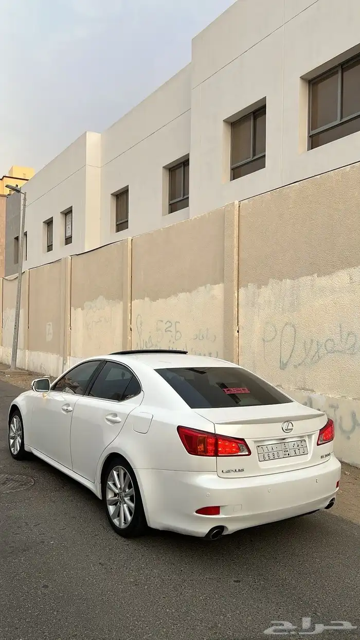 لكزس is ارنوب 4
