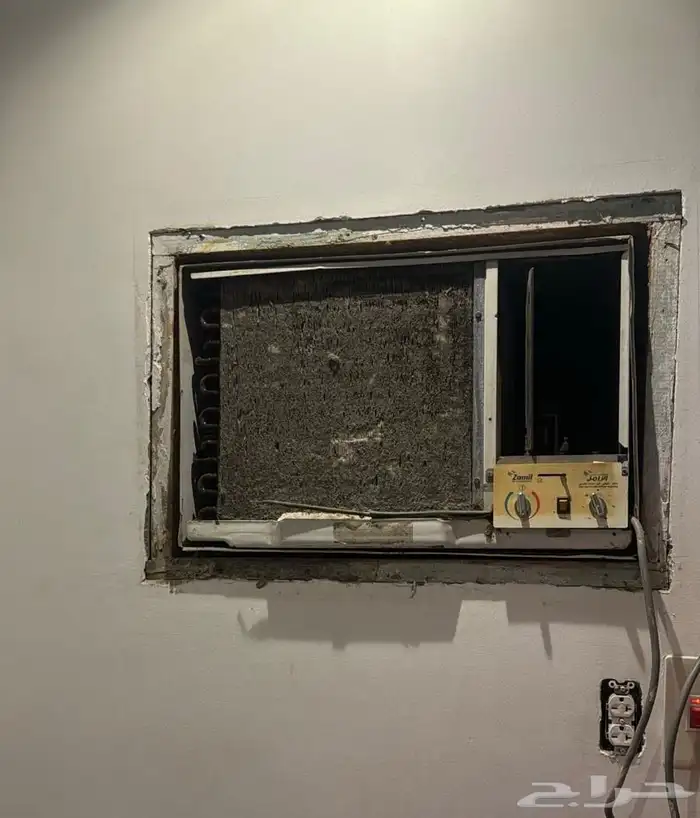 مكيفات وثلاجات وطاوله طعام 4