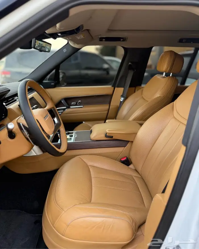 Rang rover vogue P400 v6 2023 2