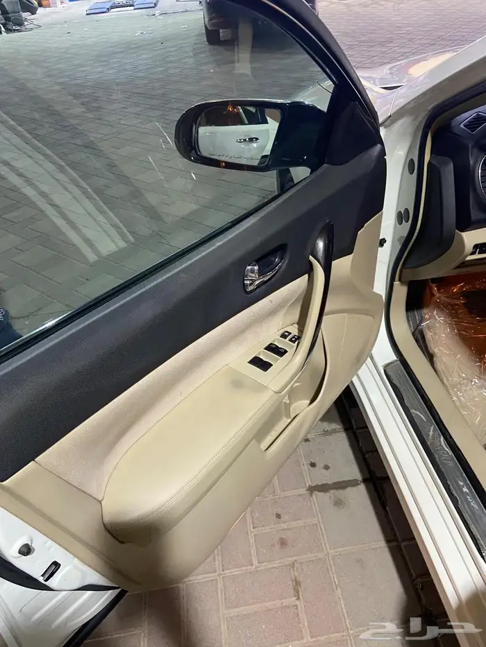 ماكسيما بحالة ممتازة للبيع في الرياض من المالك الاول 9