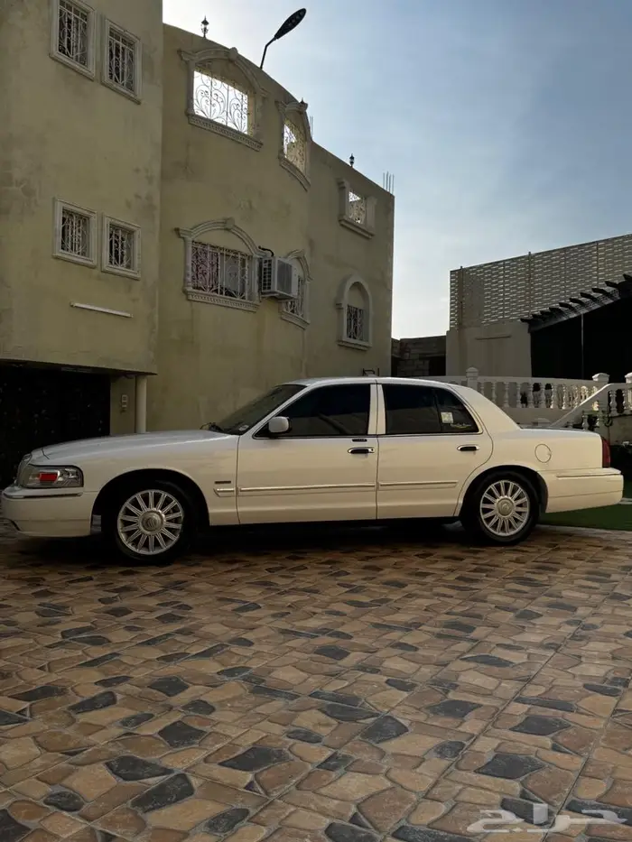 جراند ماركيز 2011 30