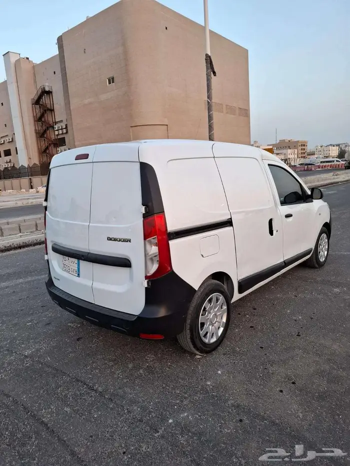 رينو دوكر 2022 3