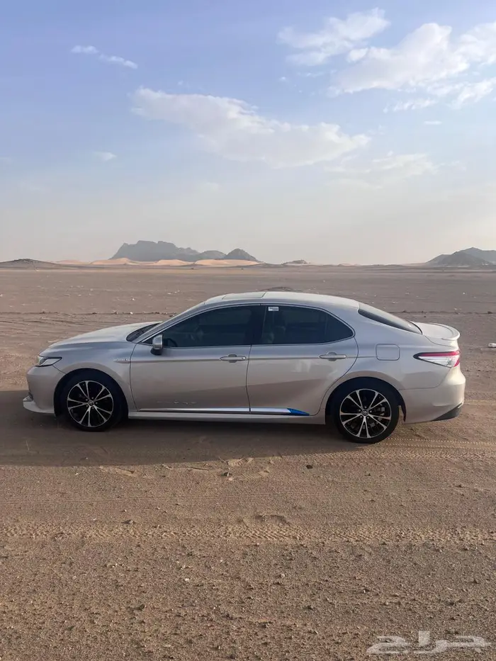 للبيع كامري 2020 4