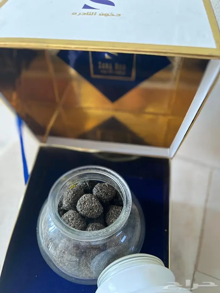عطور وبخور للبيع بسعر مناسب 2