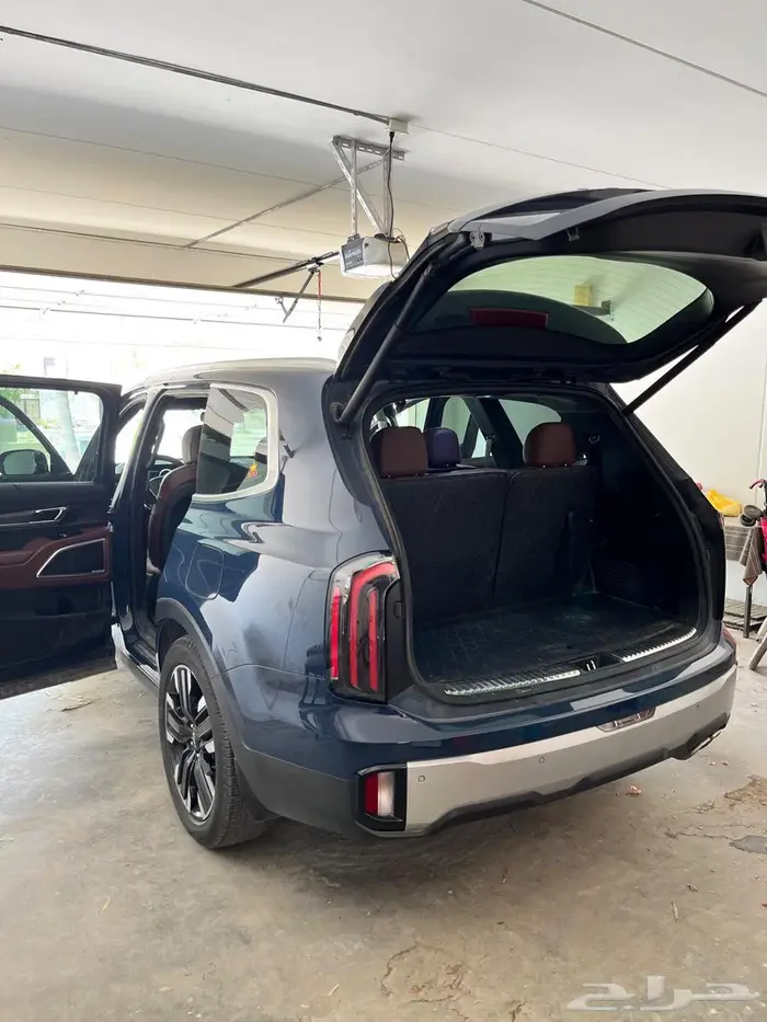 Kia Telluride 2024 GT-Line 5