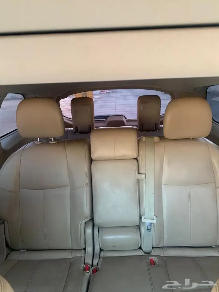 سيارة عائلية نيسان سيارة باثفندر 3