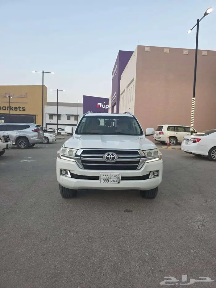لاندكروزر 2019 ديزل 1
