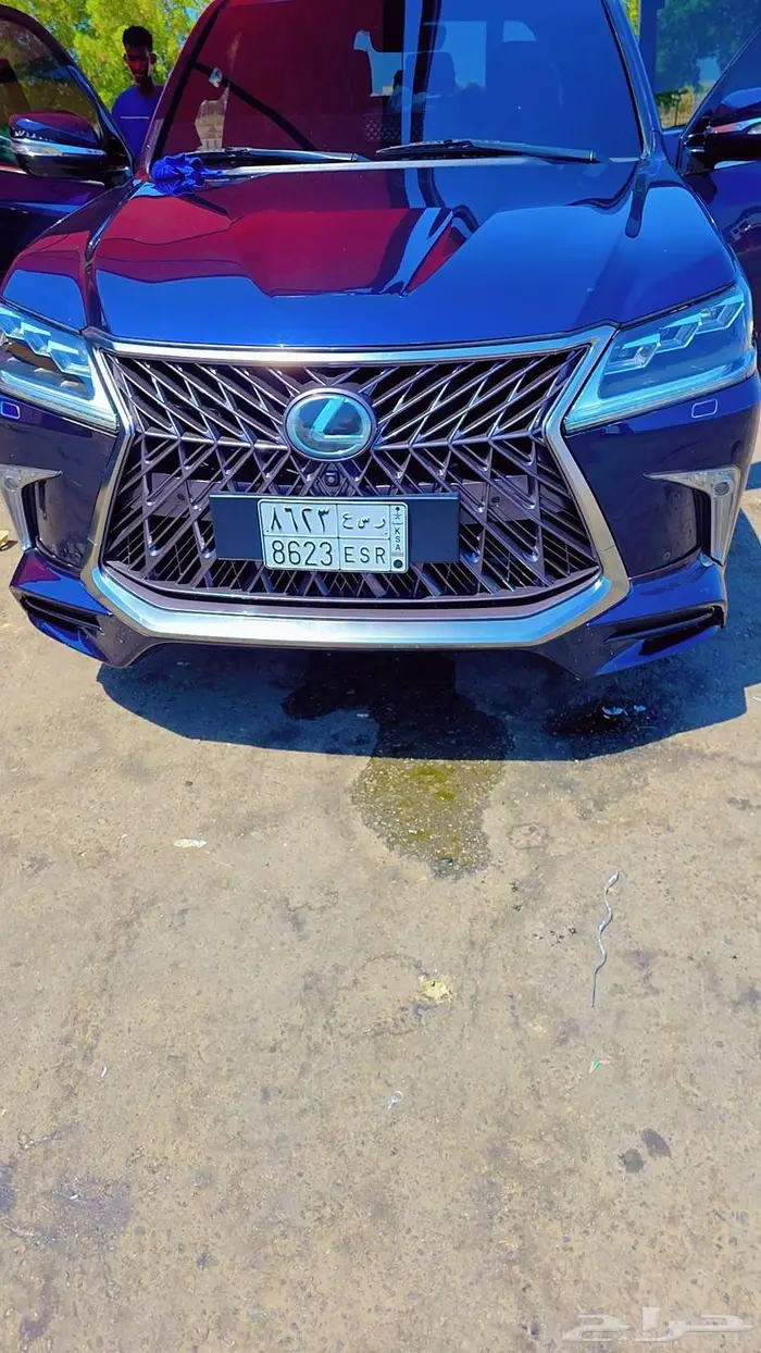 لكزس lx 570 موديل 2016 نظيف للبيع 6