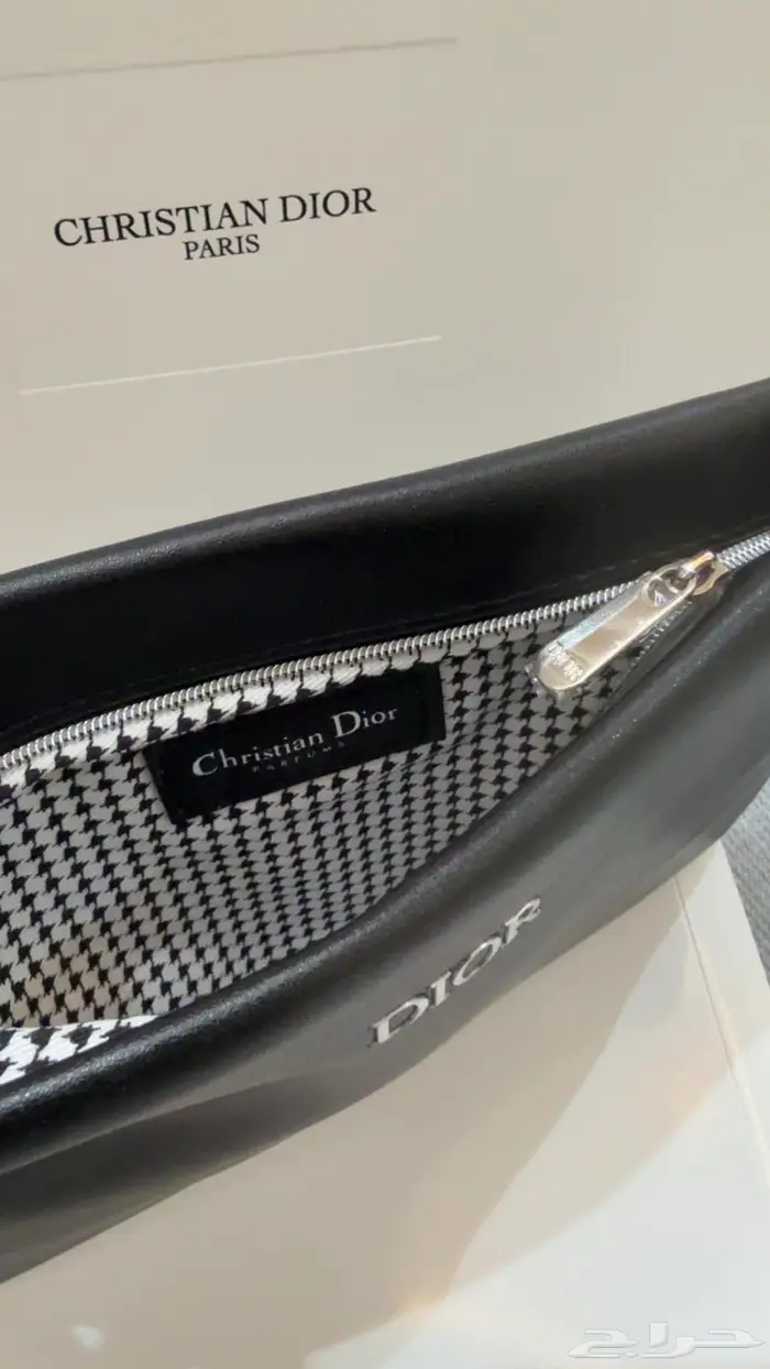 باوتش ديور اسود 1