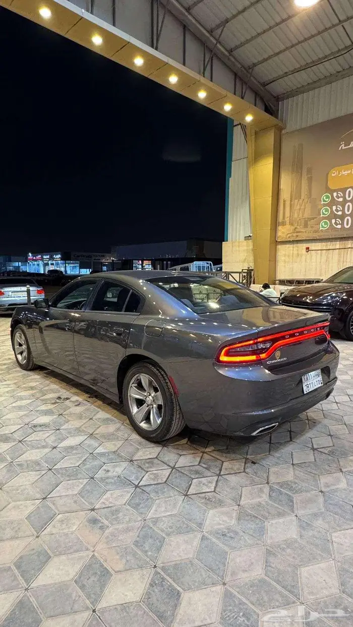 دودج تشارجر SXT 2019 3