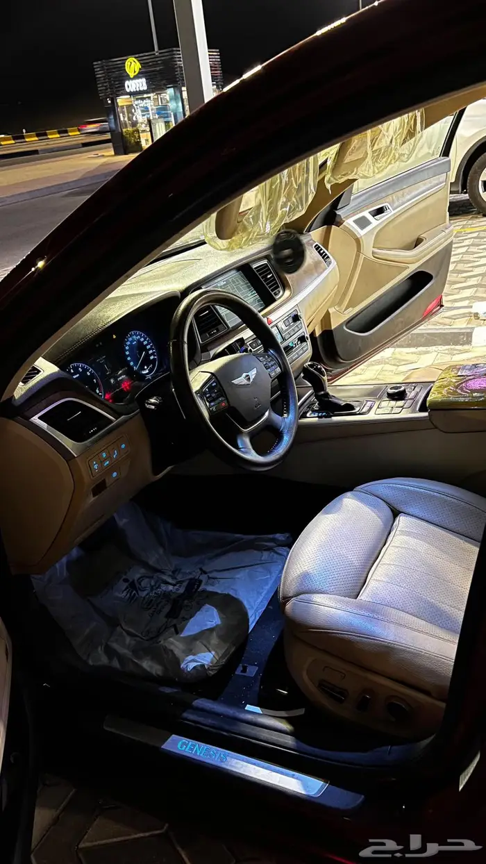 جينسس 2016 G80 رويال 6 سرندل 3