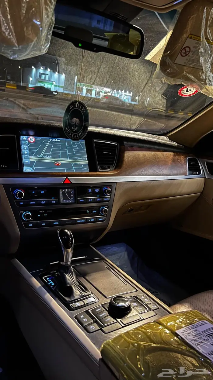 جينسس 2016 G80 رويال 6 سرندل 12