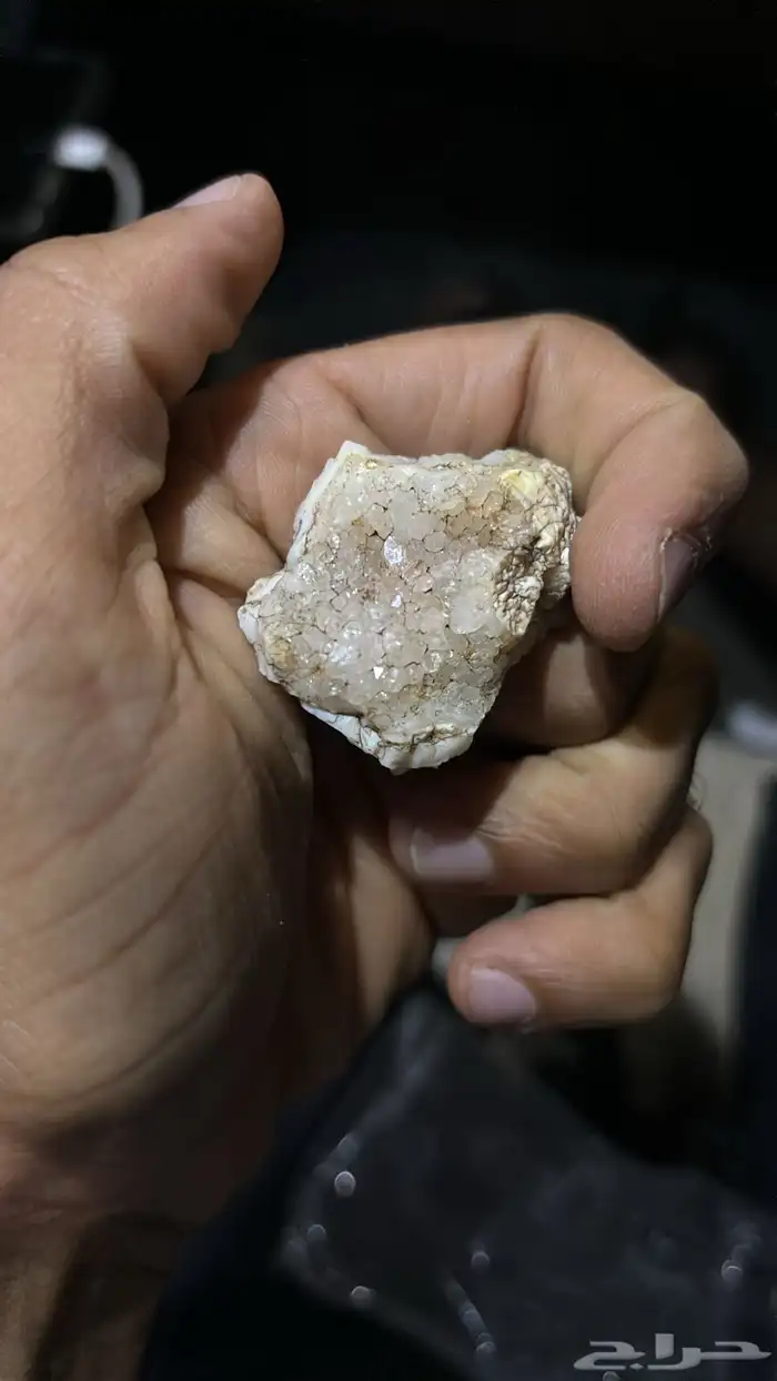 يوجد أنواع احجار كريمه للبيع 2