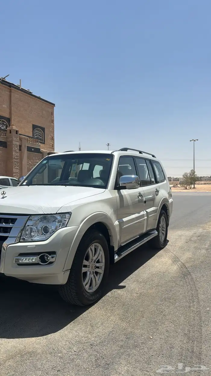 باجيرو 2022 فل كامل أبيض لؤلؤي 2