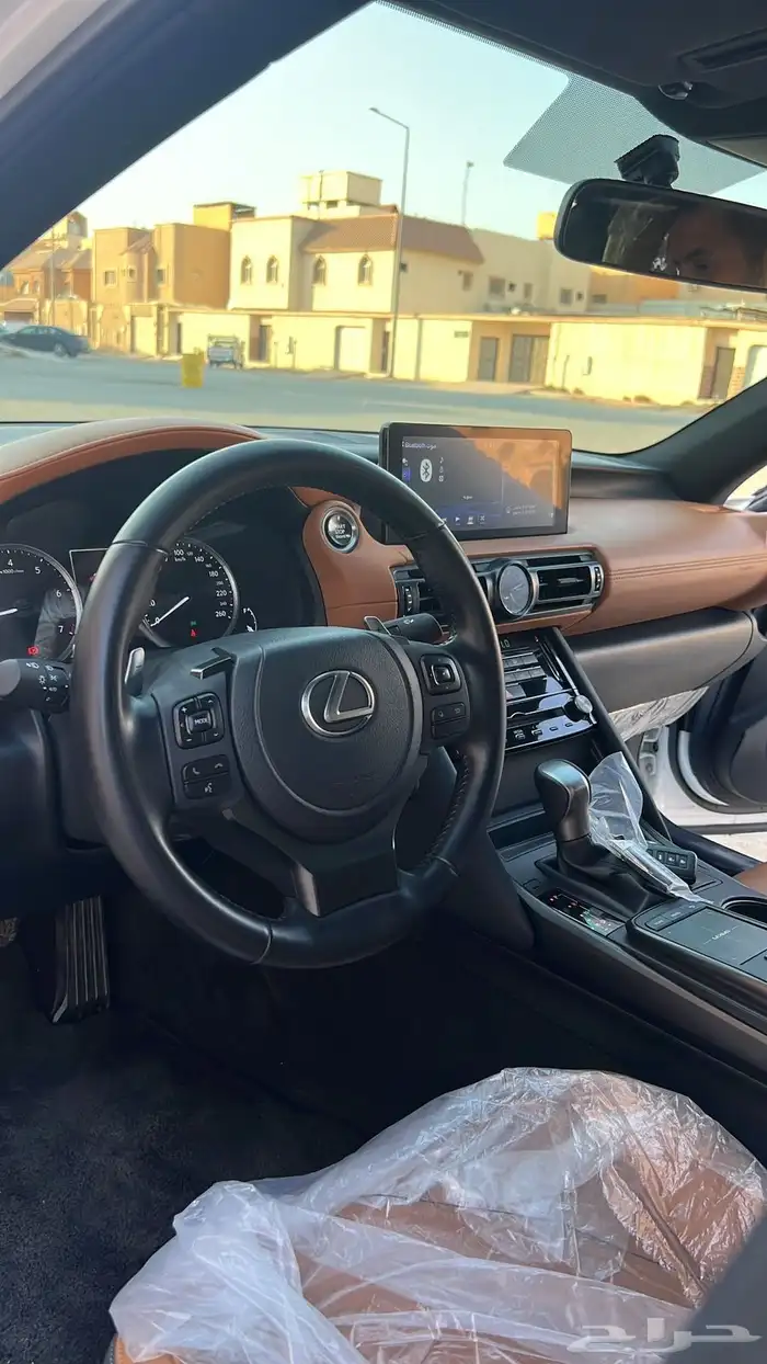 لكزس lS 350 2023 سلندر 6 شرط وكاله 13