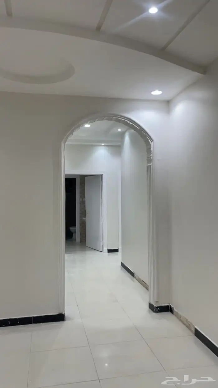 دور ارضي للايجار حي الرمال 9