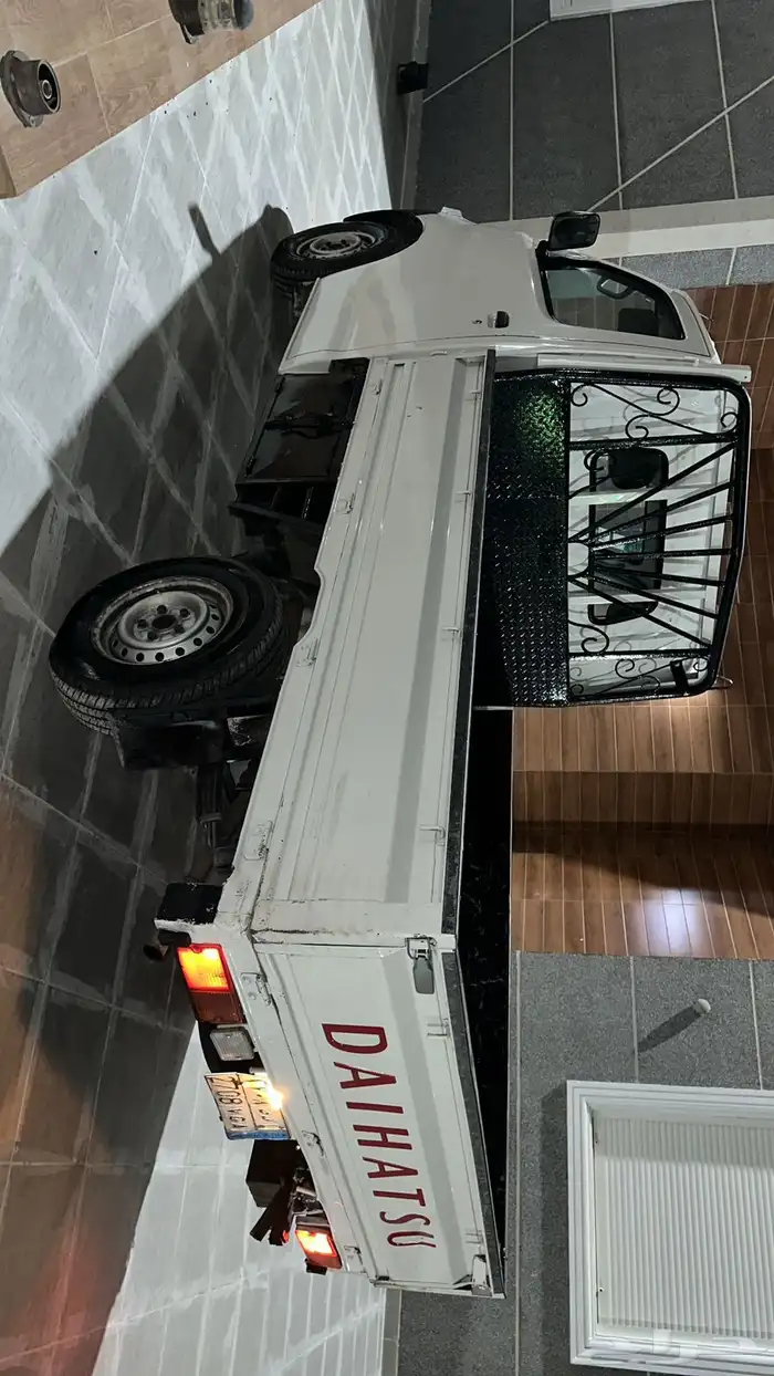 لايجار دباب ديهاتسو 2
