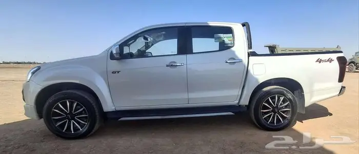 ايسوزو ديماكس فل كامل GT 1