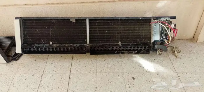 مكيف اسبليت ماركة ميتسوبيشي بدون المكينة الوحده الخارجيه 1