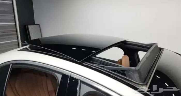 مرسيدس Mercedes Benz E300 2025 12