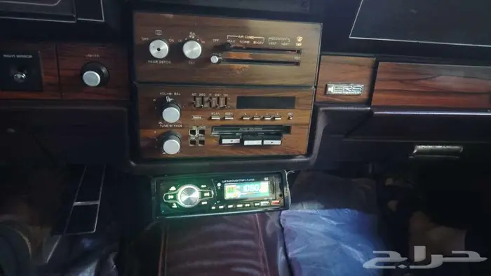 كابريس مديل 1987 LS فل اوبشن احمر عنابي 13