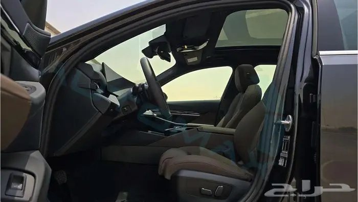 بي ام دبليو 520i 2026 خليجي اصفار مع ضمان الوكيل 7
