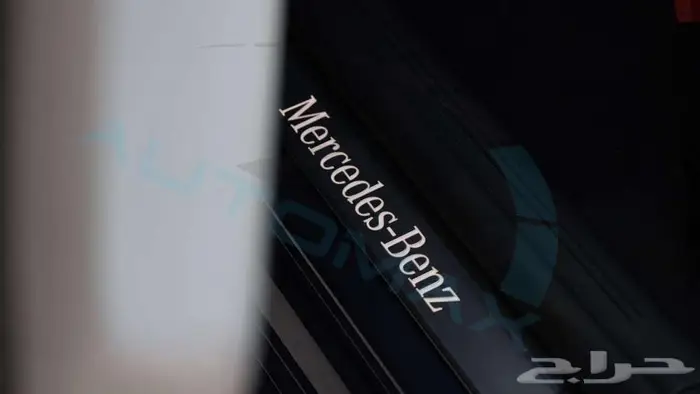 مرسيدس بنز سي 200 بريميوم 2025 خليجي اصفار مع ضمان الوكيل 12