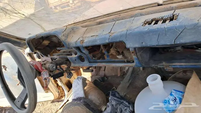 قطع هلكس قديمه تشليح من 83 وتحت 4