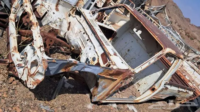 قطع هلكس قديمه تشليح من 83 وتحت 10