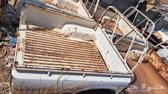 قطع هلكس قديمه تشليح من 83 وتحت 8