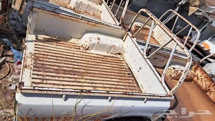 قطع هلكس قديمه تشليح من 83 وتحت 1