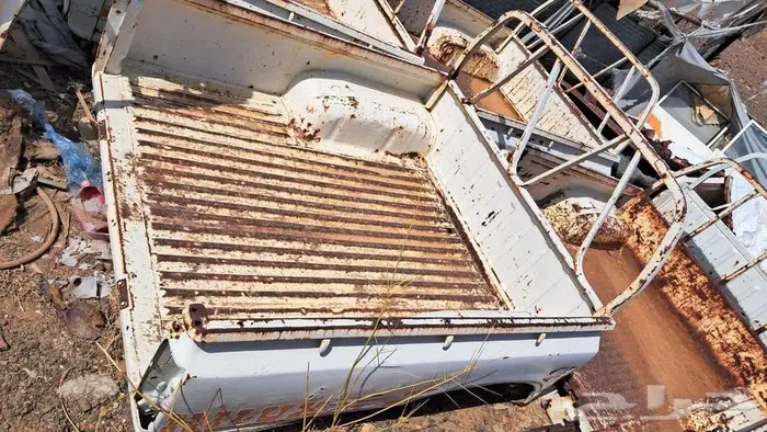 قطع هلكس قديمه تشليح من 83 وتحت 13