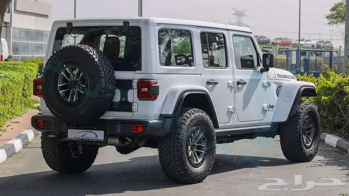 جيب رانجلر روبيكون 392 2024 خليجي اصفار مع ضمان الوكيل 7