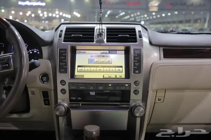 ليكزس GX 460 فل كامل فتحة سقف جلد موديل 2010 9