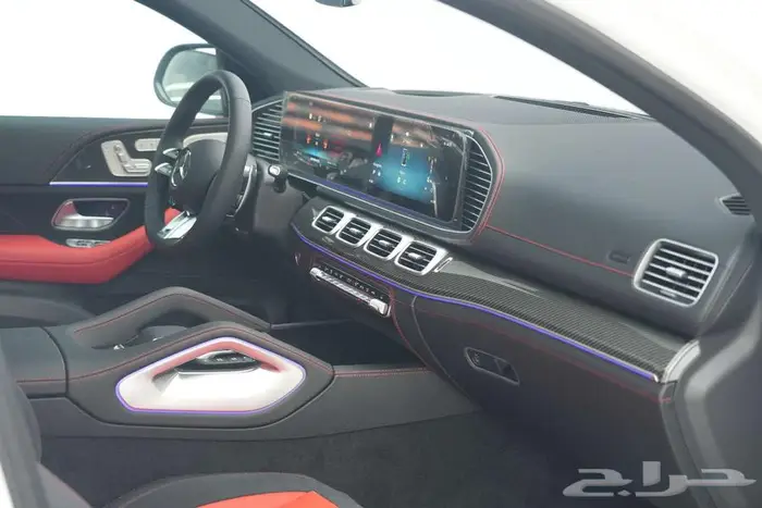 مرسيدس GLE 53 Coupe موديل 2025 أصفار خليجي أبيض أحمر 9
