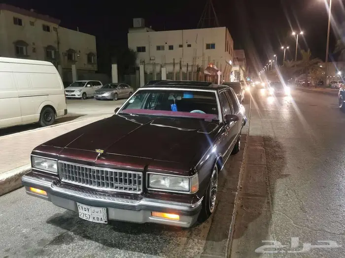 كابريس مديل 1987 LS فل اوبشن احمر عنابي 0