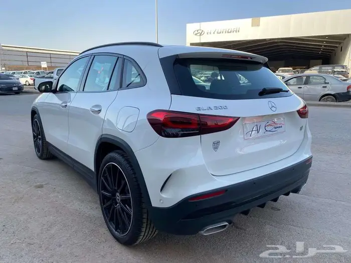 مرسيدس GLA200 جفالي 2023 اصفار تظليل مجاني 20